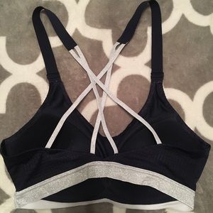 Victoria Sport Bra